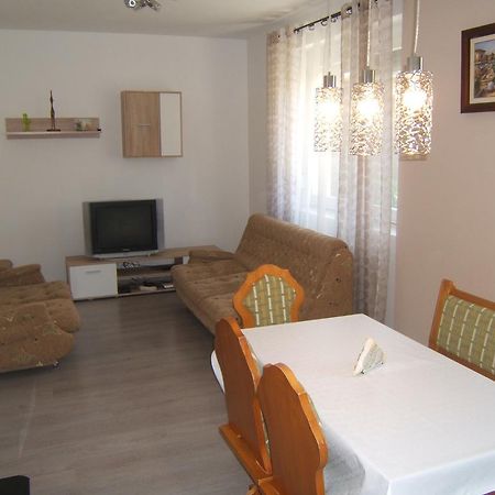 Kulturhaz Apartman Győr Exterior foto